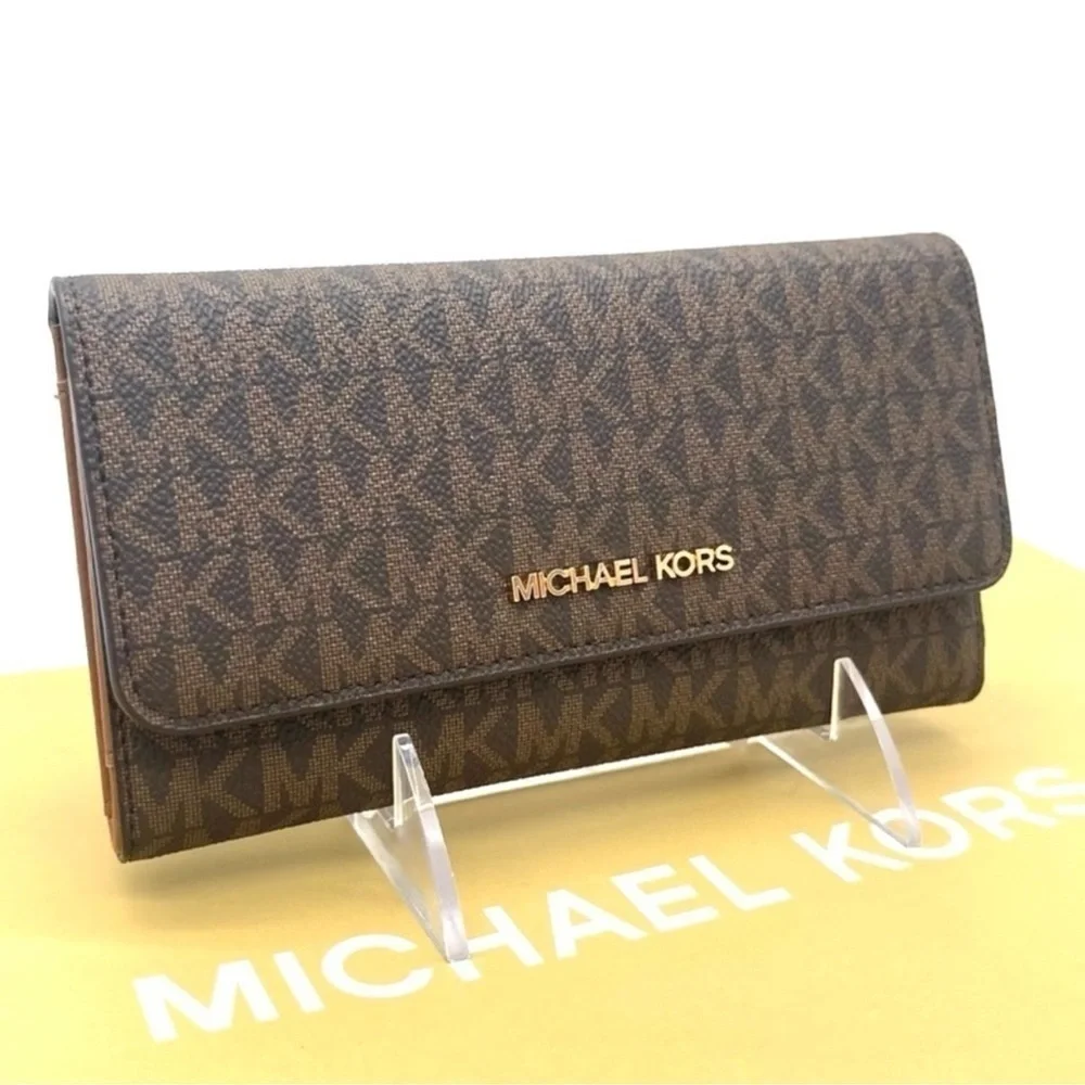 Michael Kors Trifold Wallet Brown (NWT)